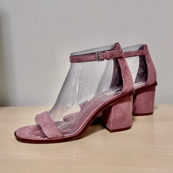 Vince Camuto Kreestey Ankle Strap Sandal - 5.5 M - ROSE SMOKE SUEDE - Picture 2 of 10